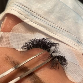 Liz Does Lashes - Eyelash Service Near Me - Oxon Hill, Maryland Liz Does Lashes - Eyelash Service Near Me - Oxon Hill, Maryland