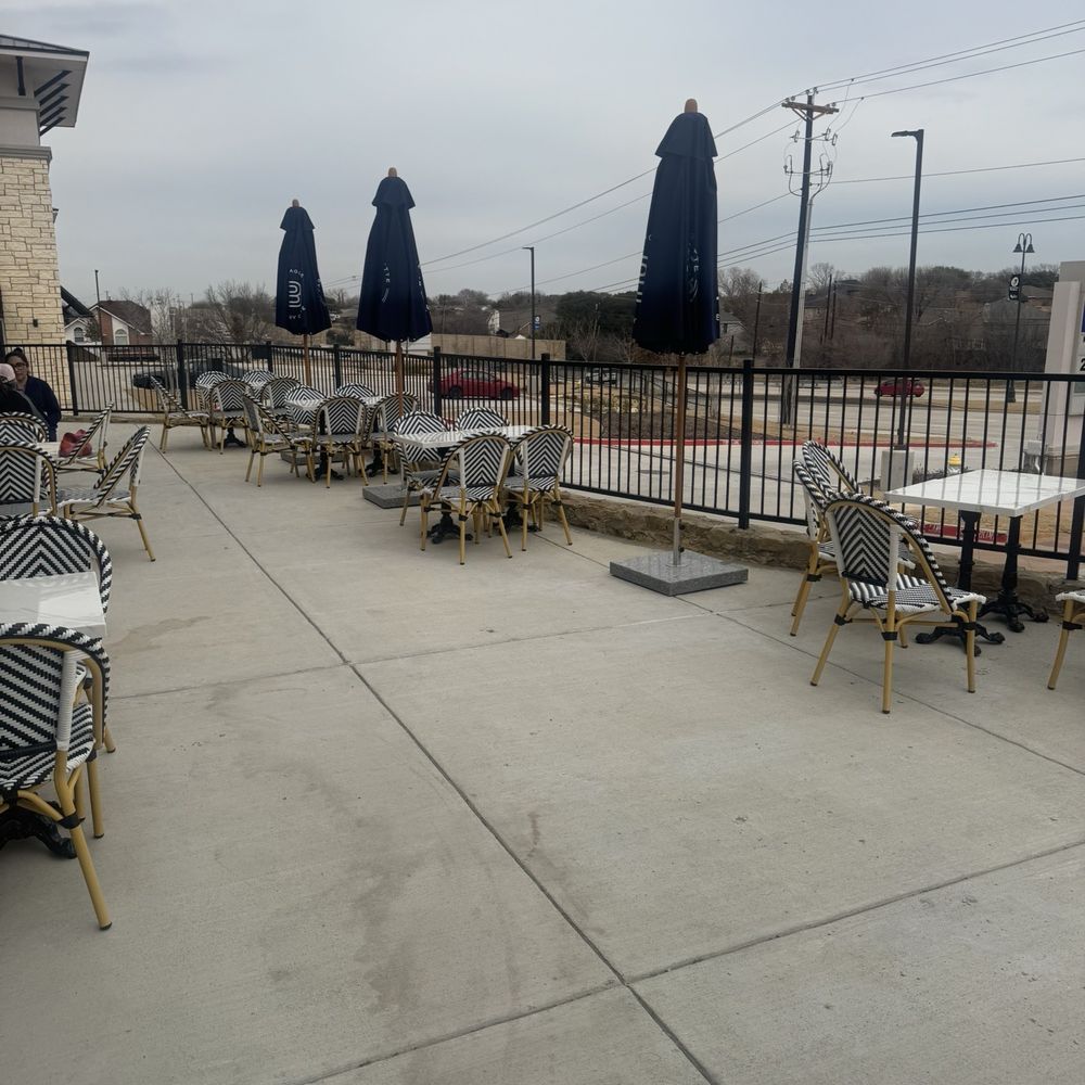 Paris Baguette - Front patio - Bakeries Near Me - The Colony, Texas Paris Baguette - Front patio - Bakeries Near Me - The Colony, Texas
