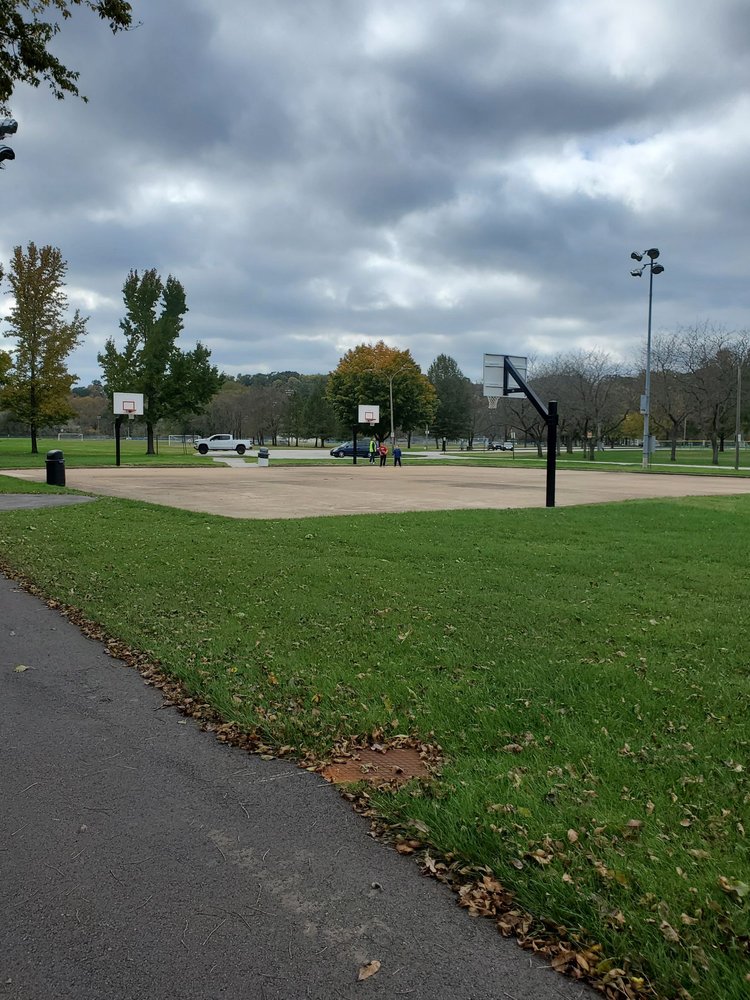 FENTON CITY PARK 16 Photos 1215 Larkin Williams Rd, Fenton, MO Yelp