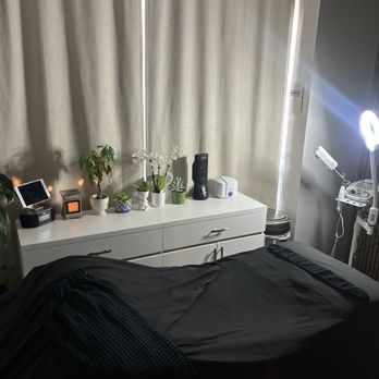 Shawna Michelle Aesthetics - Facial room, so cute! And love all the plants! - Skin Care Near Me - Scottsdale, Arizona Shawna Michelle Aesthetics - Facial room, so cute! And love all the plants! - Skin Care Near Me - Scottsdale, Arizona