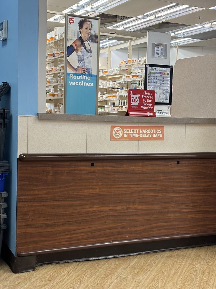 Walgreens Logo