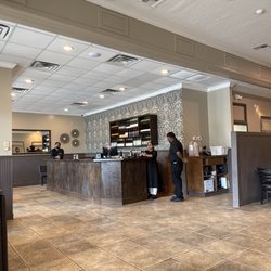 Spice Indian Cuisine - Newly remodeled. Polite and attentive wait staff.