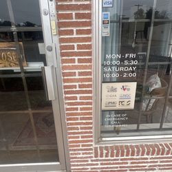 Cano's Diamonds - I am standing here on a Saturday morning at 10:31 am and they are not open. Nerds