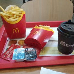 McDonald's - Frytki, sosy, kawa