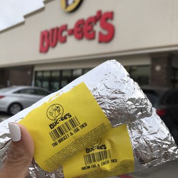 Buc-ee's - Tacos!!! A must!! If you've never been to bucces add it to your list!! IG: @hungrytravelingmama - Gas Stations Near Me - Temple, Texas Buc-ee's - Tacos!!! A must!! If you've never been to bucces add it to your list!! IG: @hungrytravelingmama - Gas Stations Near Me - Temple, Texas