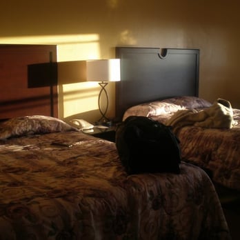 The Morgan - Two Queen Standard room - Hotels Near Me - San Simeon, California The Morgan - Two Queen Standard room - Hotels Near Me - San Simeon, California