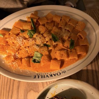 The Oakville Grill & Cellar - Rigatoni alla Vodka - American Near Me - Chicago, Illinois The Oakville Grill & Cellar - Rigatoni alla Vodka - American Near Me - Chicago, Illinois