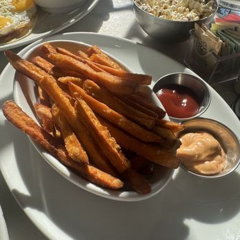 White Maple Café - Seeet potato fries - New American Near Me - Ridgewood, New Jersey White Maple Café - Seeet potato fries - New American Near Me - Ridgewood, New Jersey