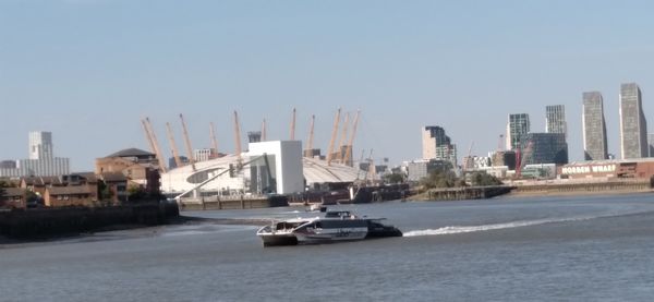 The O2 by null