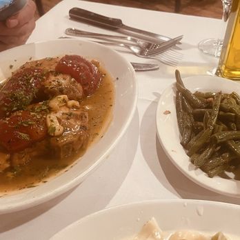Pasquale Rigoletto Restaurant - String beans came with pork chops - Italian Near Me - Bronx, New York Pasquale Rigoletto Restaurant - String beans came with pork chops - Italian Near Me - Bronx, New York