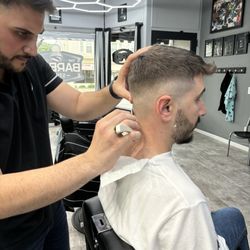 The Barber Studio - The service is very nice. The haircut is great. Everything happened as I wanted. Well done Mr. Nico..