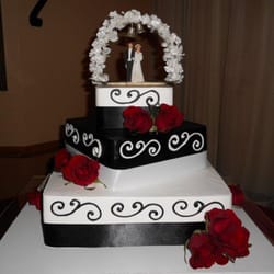 Not fondant just perfectly smoothed frosting, delicious delicious frosting