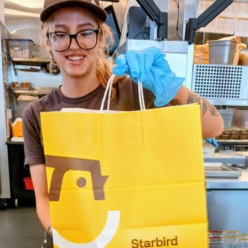 Starbird Chicken - Kristen packing me up with reusable bag - Chicken Shop Near Me - Denver, Colorado