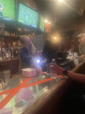 Darwin's Piano Bar by null