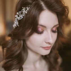 Tatiana Zinchuk - Bridal look makeup with accent on the eyes & hairstyle