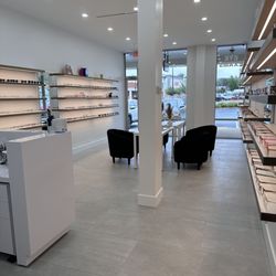 Pine Vision Care - Newtown Square