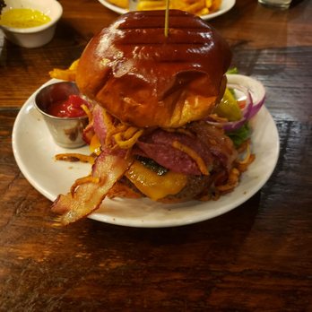 Angry Cactus - Angry Cactus Burger - New American Near Me - San Angelo, Texas