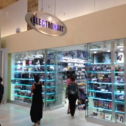 Electromart - Front door on Dolphin Mall.