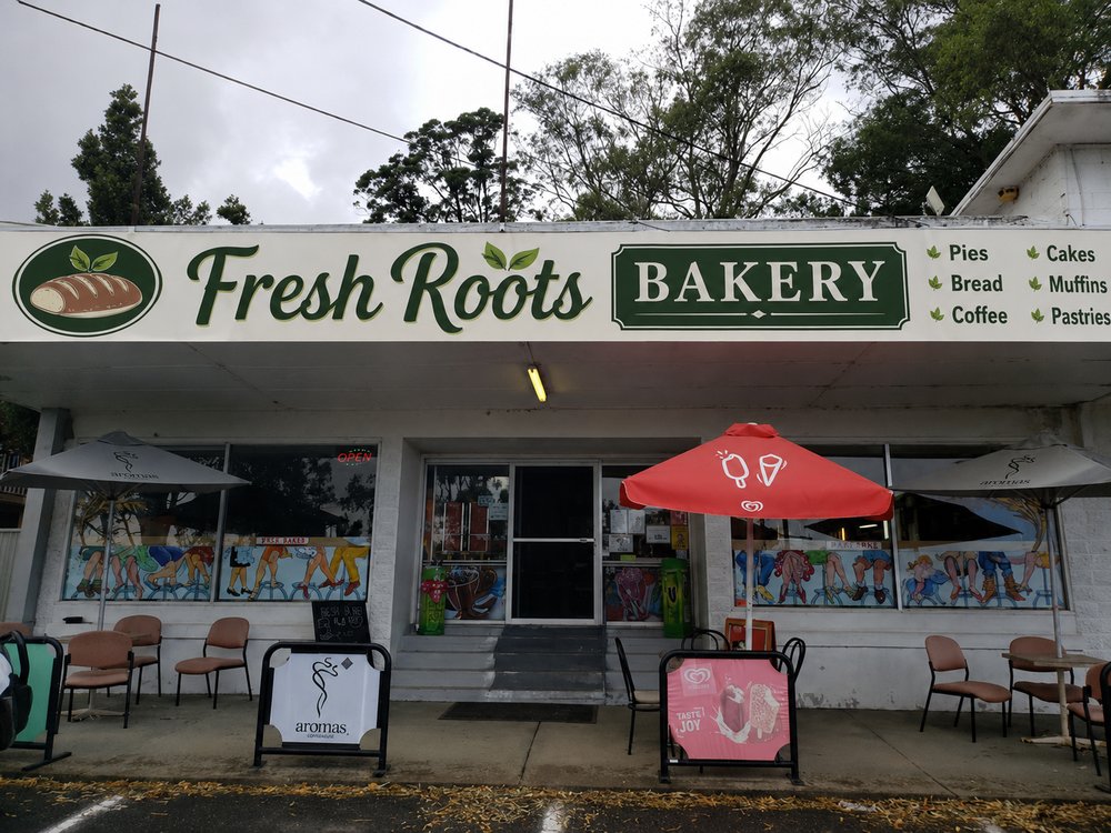 Fresh Roots Bakery Logo