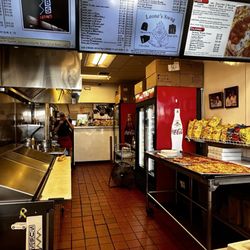 Leone's Sub & Pizza