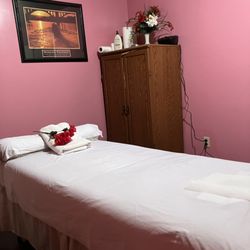 Asian Massage & Wellness Center