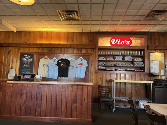 Vic's Italian Restaurant by null