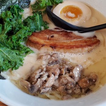 Silverlake Ramen - Garlic Truffle Ramen - Ramen Near Me - Kirkland, Washington