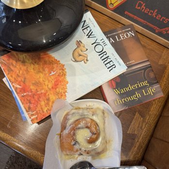 Dr Drips Coffee Lounge - Cinnamon roll - Coffee & Tea Near Me - Orlando, Florida Dr Drips Coffee Lounge - Cinnamon roll - Coffee & Tea Near Me - Orlando, Florida