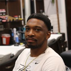 Barbers And Brew Grooming Lounge