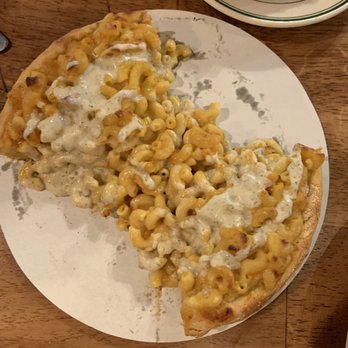 Kitchen 17 - Macaroni pizza - Vegan Near Me - Chicago, Illinois Kitchen 17 - Macaroni pizza - Vegan Near Me - Chicago, Illinois
