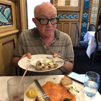 La Cigale - Escargot and Smoked Salmon dishes. - French Near Me - Nantes, 44 La Cigale - Escargot and Smoked Salmon dishes. - French Near Me - Nantes, 44