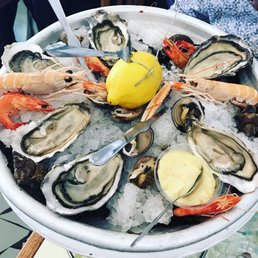 The seafood platter for 2 person