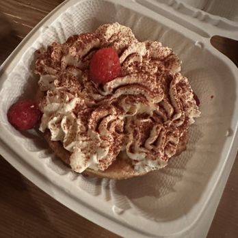 Lechon - Banana Caramel Pie - Tapas Bars Near Me - Portland, Oregon Lechon - Banana Caramel Pie - Tapas Bars Near Me - Portland, Oregon