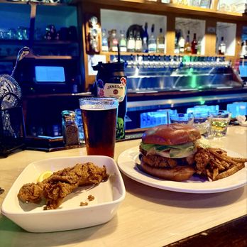 Georgetown Corner Tavern - Bars Near Me - Georgetown, South Carolina