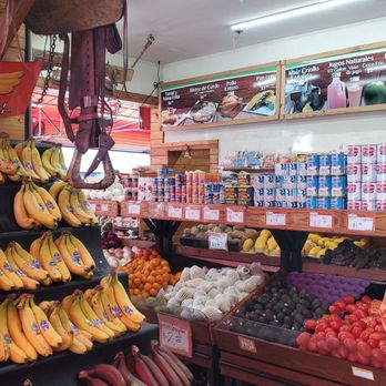 Frank's Fresh Fruit Mini Market 2 - Fruits and More! - Farmers Market Near Me - West Miami, Florida
