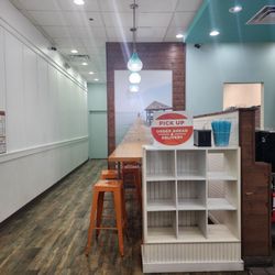 Tropical Smoothie Cafe