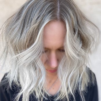 Salon Four8Zero - All about that money piece by Jeni. - Hair Extensions Near Me - Scottsdale, Arizona Salon Four8Zero - All about that money piece by Jeni. - Hair Extensions Near Me - Scottsdale, Arizona