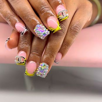 Bee Nails - Nails by Precious - Nail Salons Near Me - Atlanta, Georgia