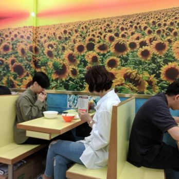 人和荳品廠 - Desserts Near Me - Hong Kong, HK 人和荳品廠 - Desserts Near Me - Hong Kong, HK