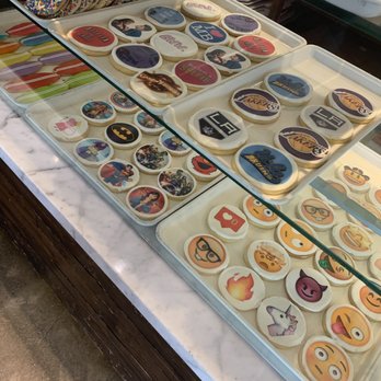 Becker's Bakery - Bakeries Near Me - Manhattan Beach, California