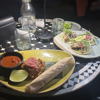 Domingo - slow Slow-Roasted Pork Shoulder and Baja Fish Tacos - Cocktail Bars Near Me - San Antonio, Texas