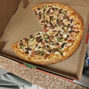 Pizza Boli's - LG NY-Style pizza, sausage, jalapenos and mushrooms-molten lava level hot! - Pizza Near Me - Woodbridge, Virginia