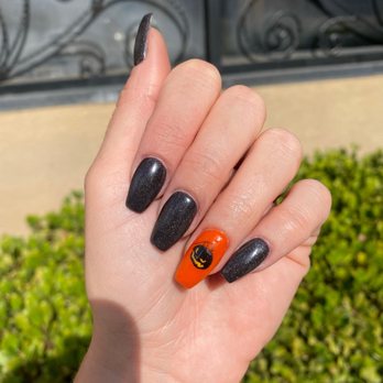 Lush Nail Studio - Nails by Heidi - Waxing Near Me - Tustin, California