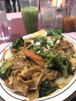 Tuk Tuk Thai Food by null