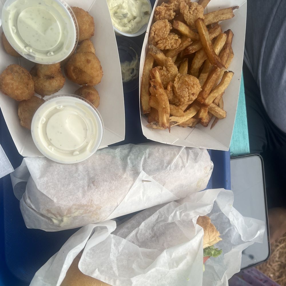Canyon City Grill - Fried Breaded Mushrooms, Shrimp + Fries Basket & Fish Sandwiches (side of tarter & grills special jalapeño sauce) - Burgers Near Me - Canyon Lake, Texas