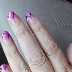 89 Nails and Spa - Beautiful ombre!