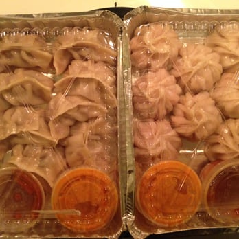 Tasty Mo:Mo - Beef momos on the left and chicken momos on the right. - Himalayan/Nepalese Near Me - Somerville, Massachusetts Tasty Mo:Mo - Beef momos on the left and chicken momos on the right. - Himalayan/Nepalese Near Me - Somerville, Massachusetts