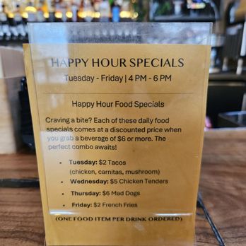 Mad Oak - Bars Near Me - Oakland, California