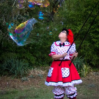 Terrie Schweitzer - Bubbles - Costuming for kids birthday parties—performance and bubble fun for all! - Performing Arts Near Me Terrie Schweitzer - Bubbles - Costuming for kids birthday parties—performance and bubble fun for all! - Performing Arts Near Me