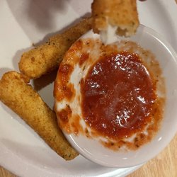 Southwoods Family Restaurant - I ordered mozzarella sticks for an appetizer. These are the best ones in town. And the marinara sauce is delicious. It comes with 6 sticks.